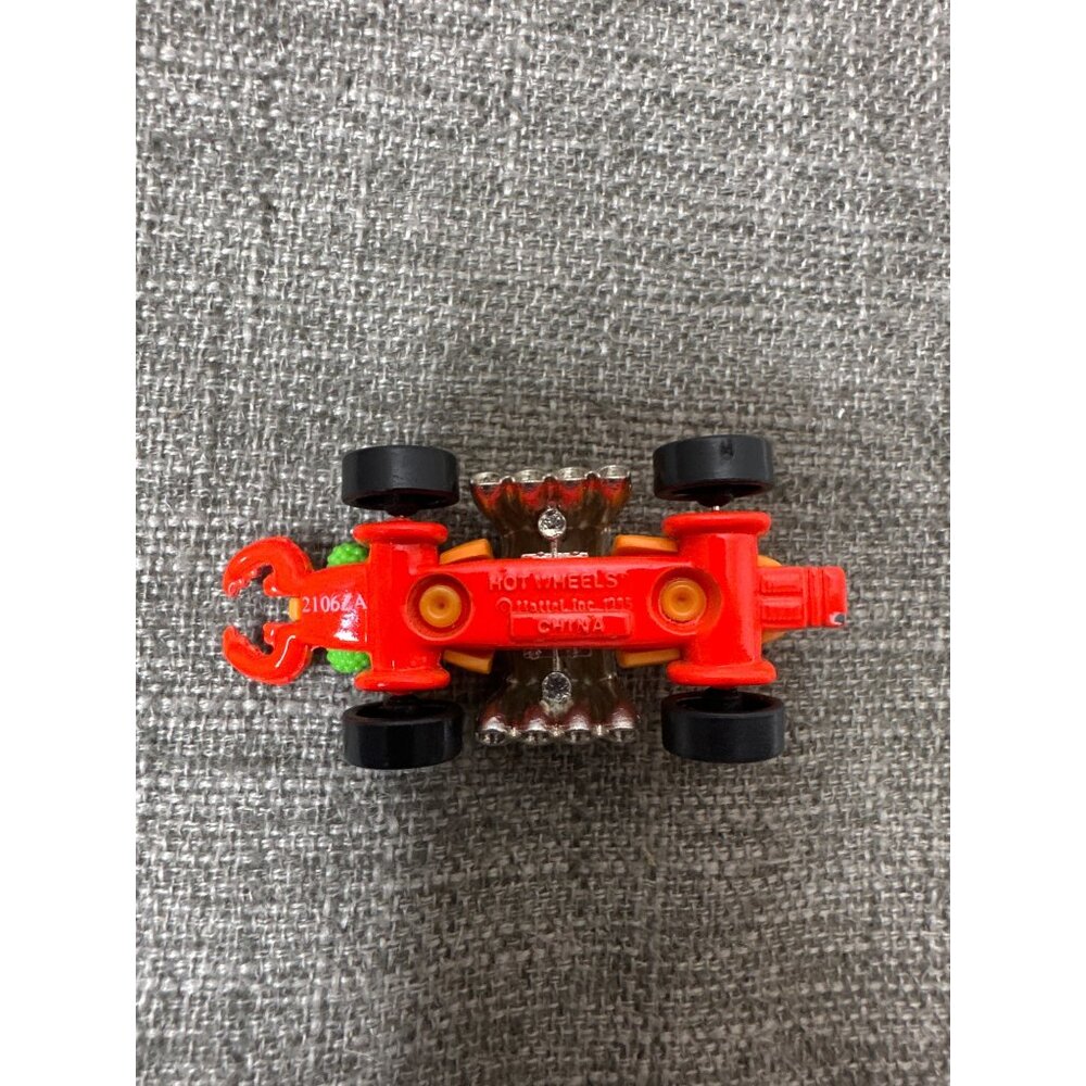 Vintage 1995 Hot Wheels Scorpion Car Toy Orange & Red Die-Cast Model - Picture 5 of 6